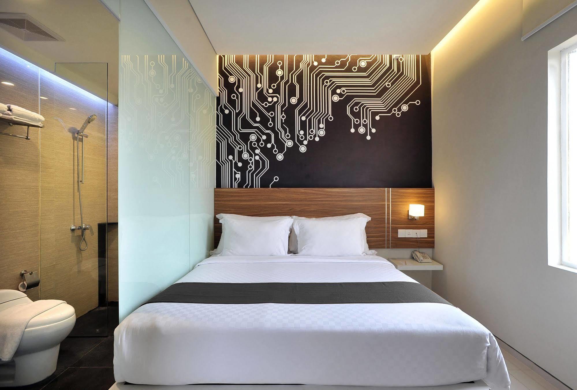 The Life Hotels City Center Surabaya Exterior foto